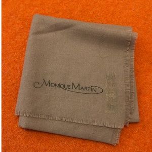 Vintage brown Monique Martin 100% wool scarf NWOT